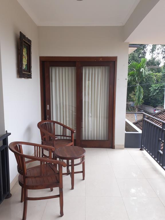 Dewa Put Guest House Ubud  Exterior photo